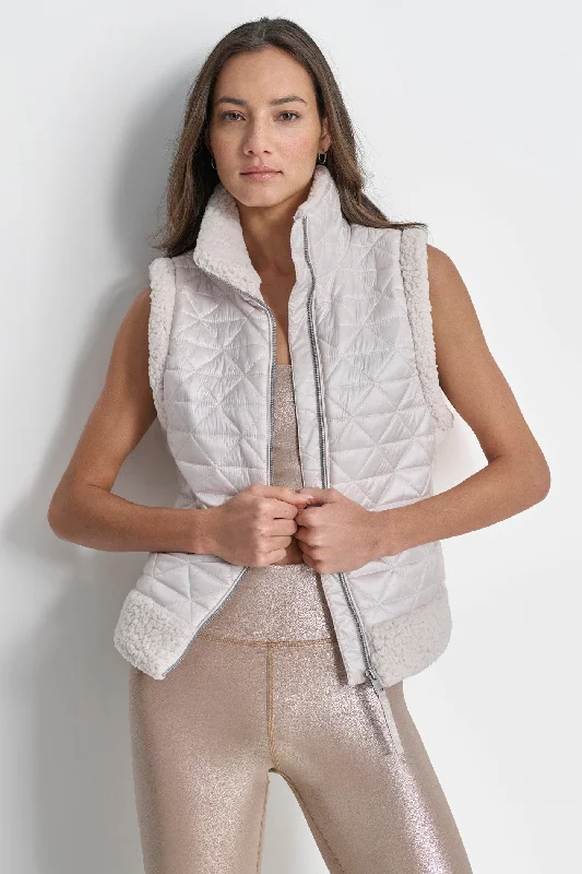 women's hooded winter jacket -DIAMOND QUILTED PUFFER VEST