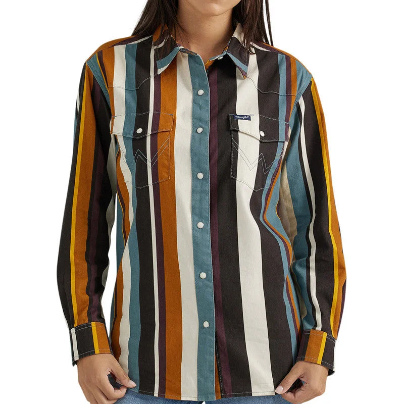 trendy cropped short sleeve t-shirt -Wrangler Retro Women's L/S Boyfriend Western Vintage Snap Shirt in Desert Serape Stripe