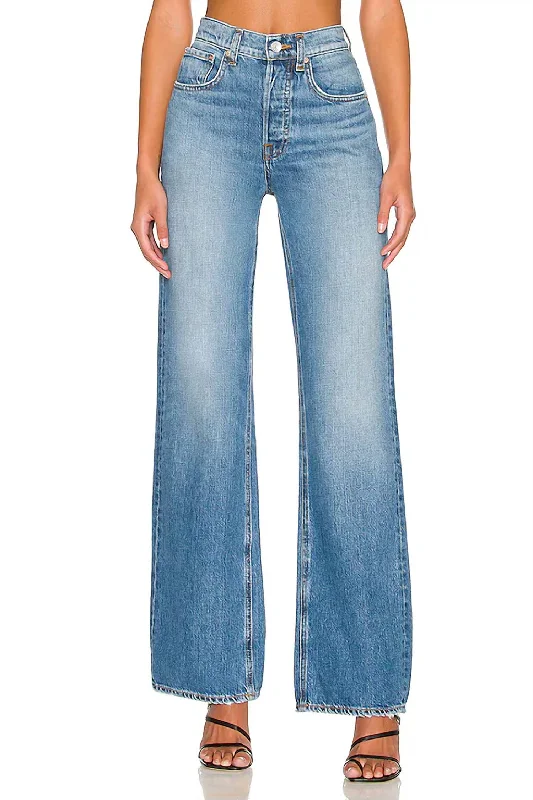 ladies' dark wash denim jeans -Brooklyn High Rise Straight In Chelsea Market