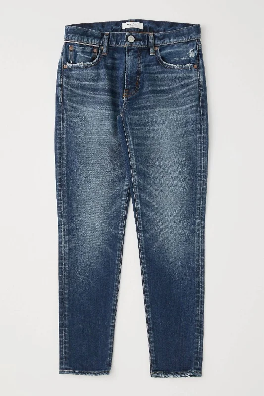 retro wide-leg jeans for ladies -Vintage Carson Jean In Dark Blue