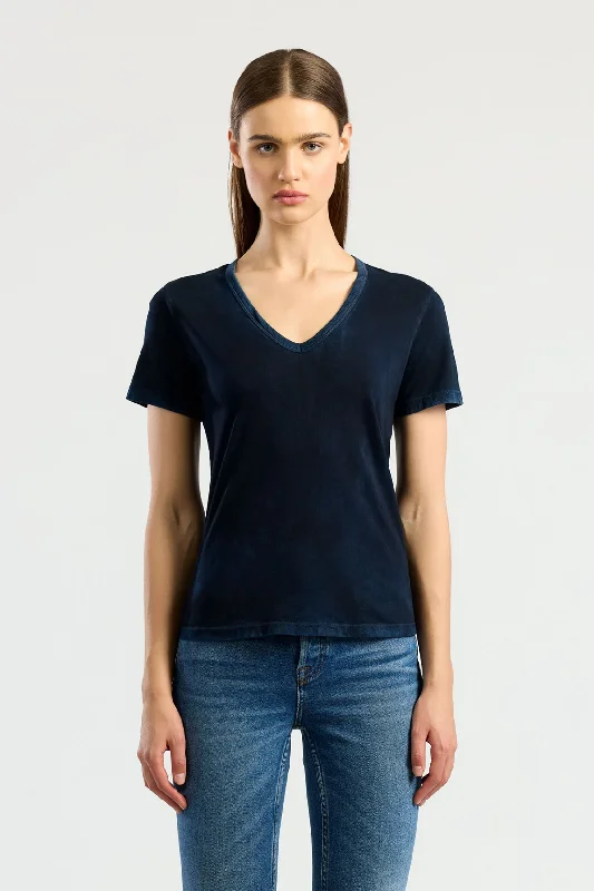 ladies' soft touch short sleeve shirt -Standard V-Neck Tee