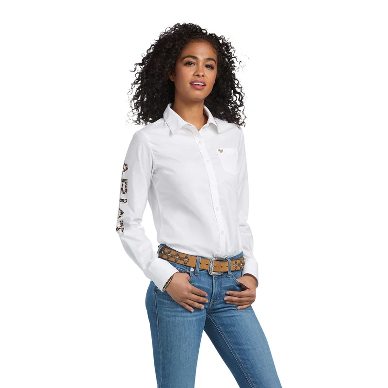 summer-ready loose fit short sleeve top -Ariat Women's Wrinkle Resist Team Kirby Stretch Shirt, White/Leopard